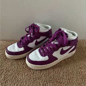 Limited Edition Nike Purple Women's Air Force 1 '07 Mid